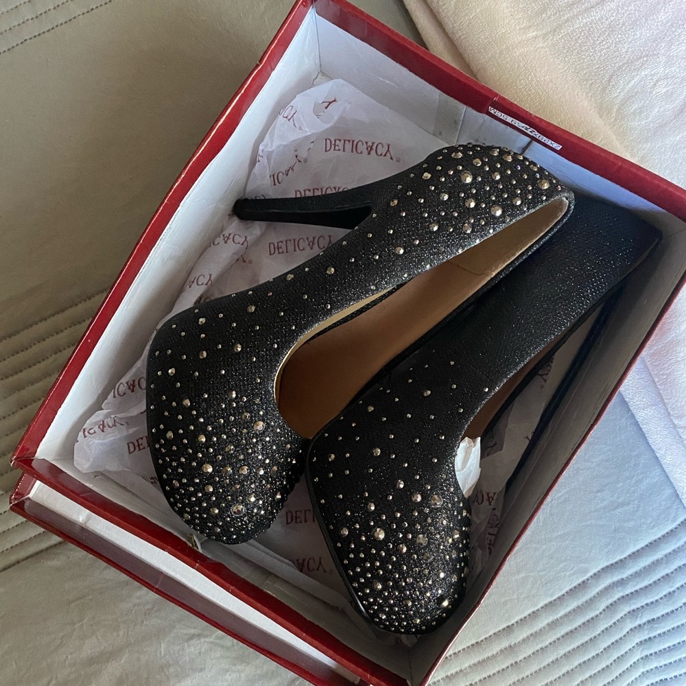 Delicacy heels